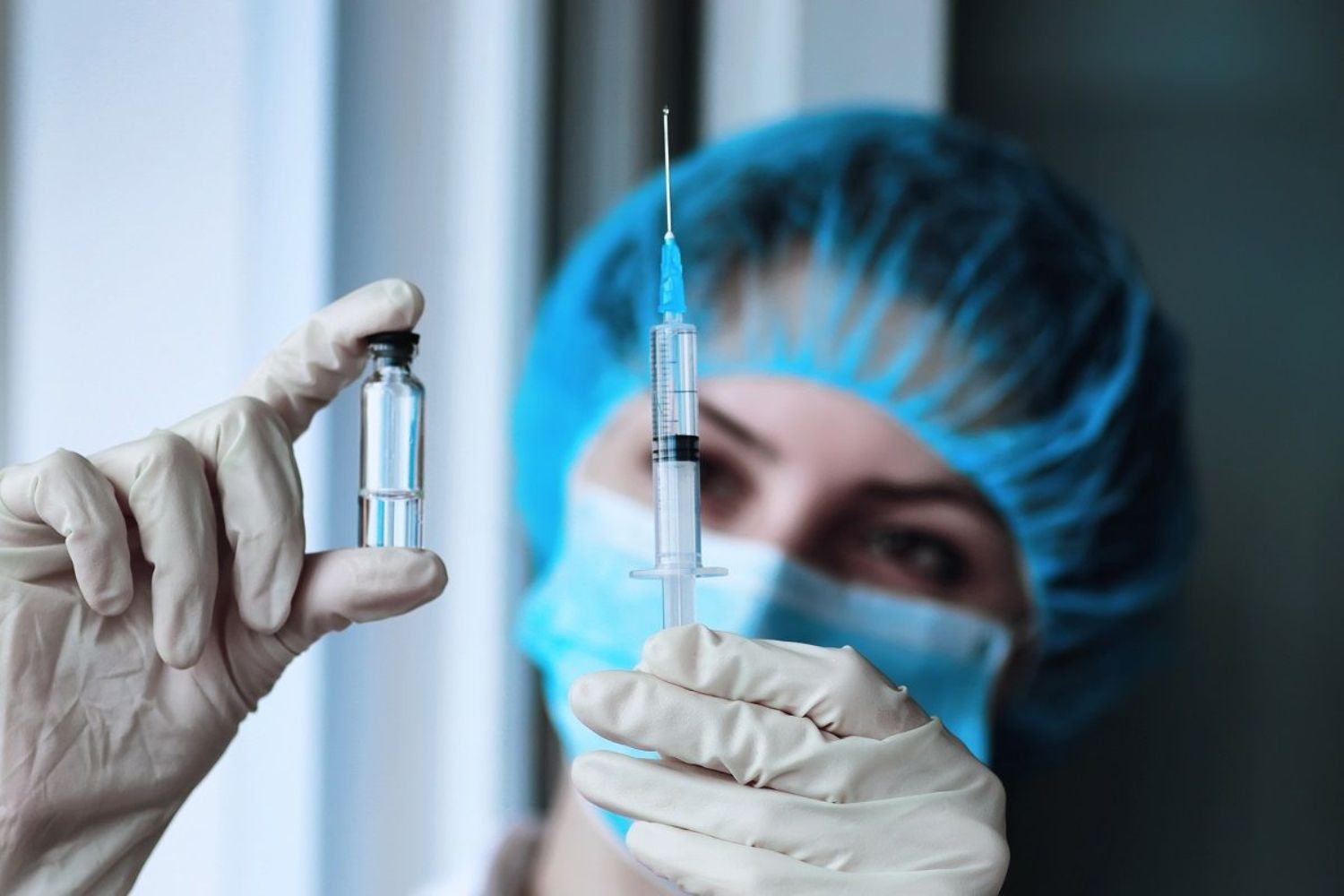 В Батайске продолжается вакцинация от гриппа