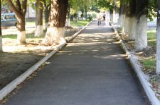 В Батайске завершили строительство тротуаров на двух улицах В Батайске завершили строительство тротуаров на двух улицах