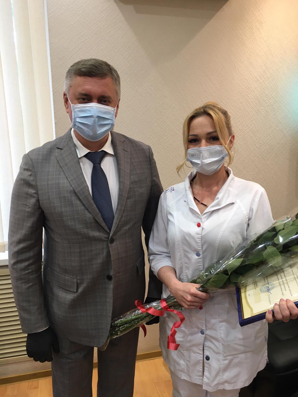 Медиков Батайска поздравили с Днем медицинского работника
