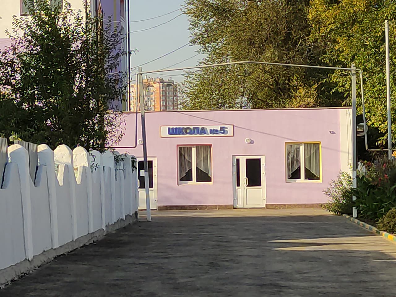 В Батайске поступила информации о минировании школы