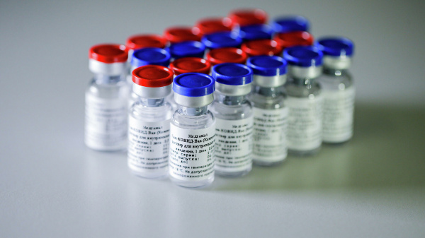 В Батайске продолжается вакцинация от коронавируса
