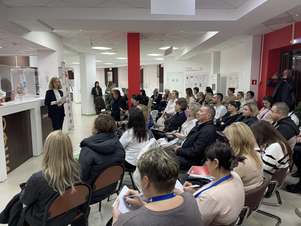 МФЦ города Батайска поделился опытом организации предоставления услуг с коллегами из Донецкой и Луганской Народных Республик