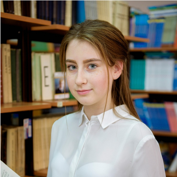 Батайчанка Елизавета Кононенко отправилась во Всероссийский детский центр «Орлёнок»