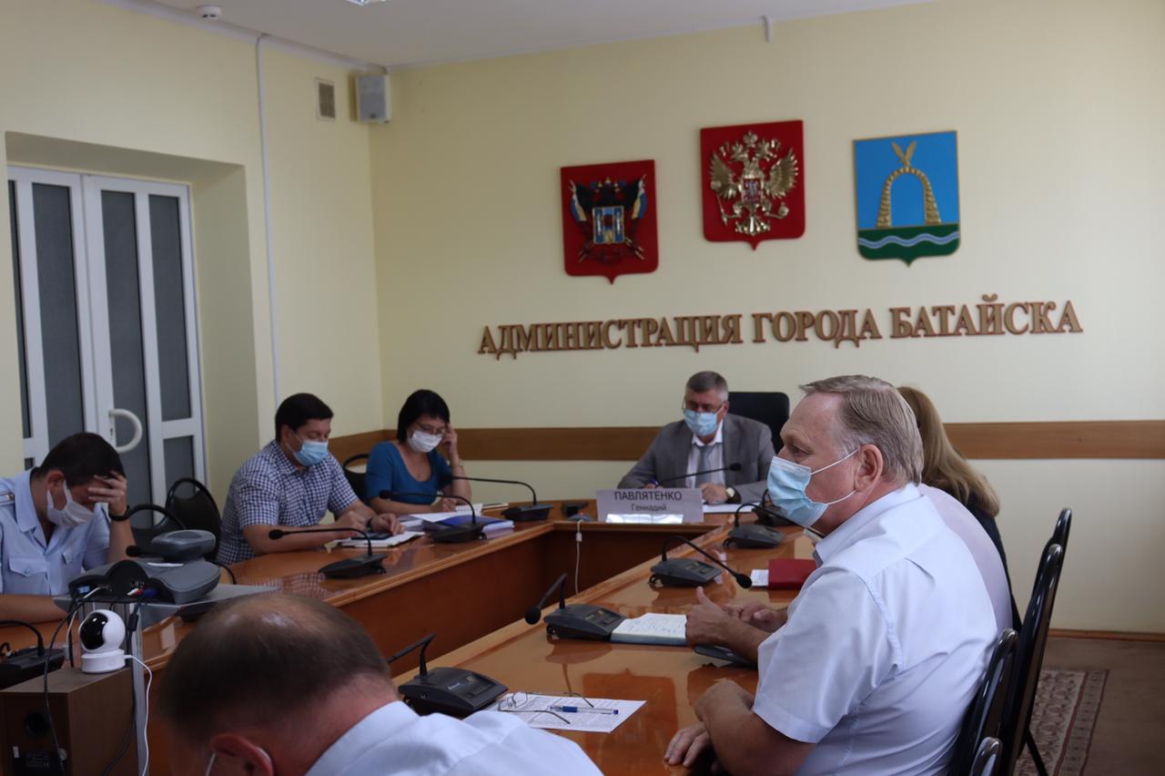 Геннадий Павлятенко провел заседание оперативного штаба по коронавирусу