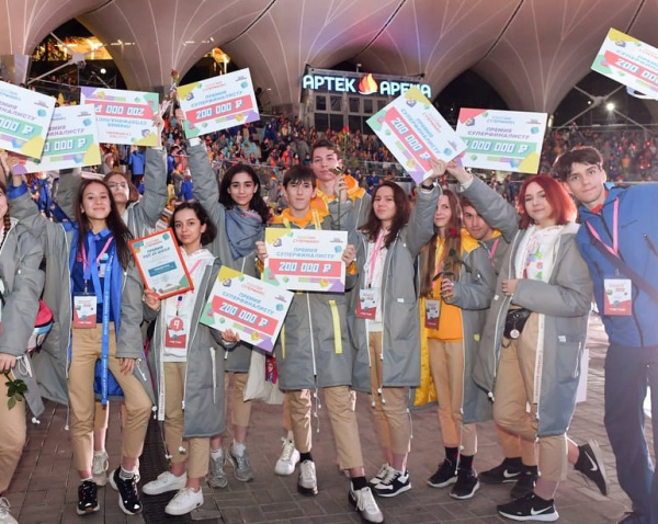 Батайские школьники - победители Всероссийского конкурса «Большая перемена»