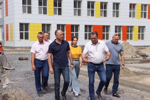 В рамках губернаторского контроля город Батайск посетил заместитель главы региона Игорь Сорокин