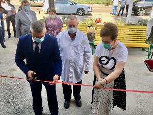 В Батайске открыли после капитального ремонта детские поликлиники №4 и №1