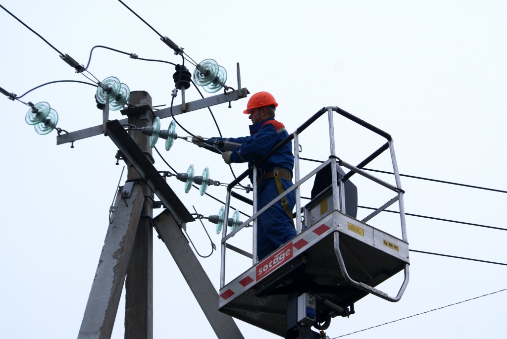 В трёх районах Батайска пройдут плановые отключения электричества