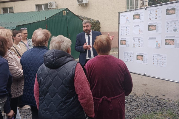 В 2025 году в Батайске реконструируют ещё пять детских площадок