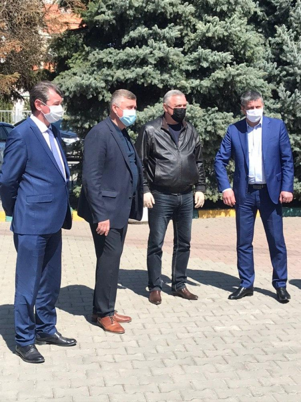 Сегодня, 24 апреля, глава Администрации Геннадий Павлятенко и его заместители приняли участие в объезде