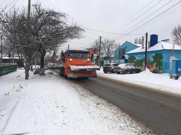 Коммунальные службы города мобилизованы из-за снегопада