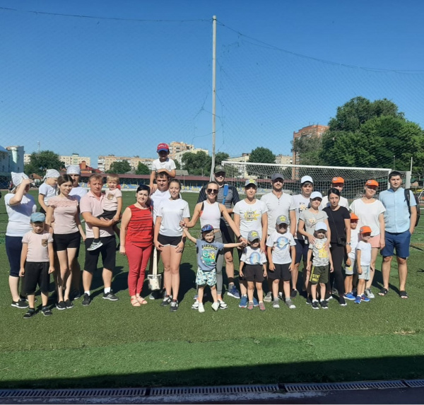 Дошкольники и их родители приняли участие в городском этапе Спартакиады Дона 2020 года