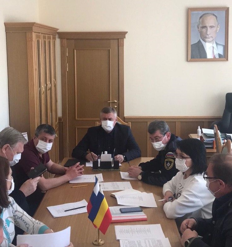 Глава Администрации города Батайска Геннадий Павлятенко провел рабочее совещание 