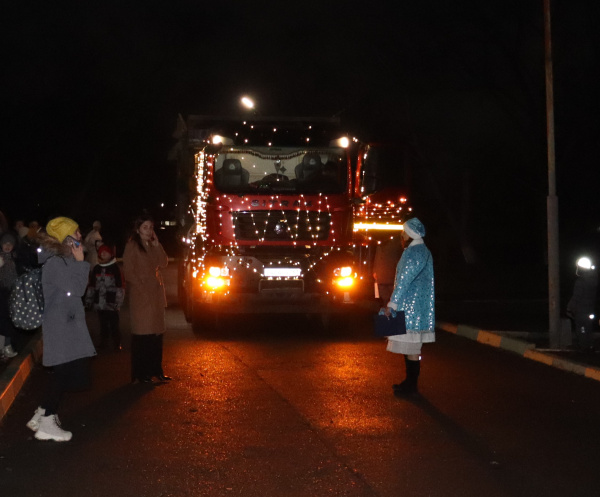 Федеральная акция «Новогодний грузовик» стартовала из Батайска