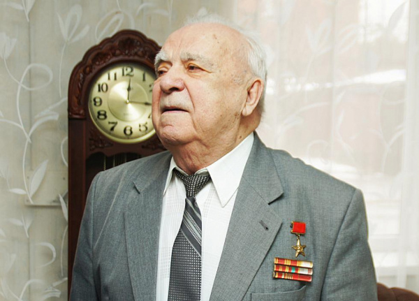 Батайчане могут посетить виртуальную выставку, посвященную 95-летию со дня рождения Петра Алексеевича Руденко